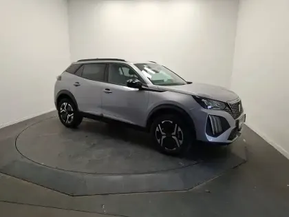 Photo 5 Peugeot 2008  Hybrid 136 e-DCS6