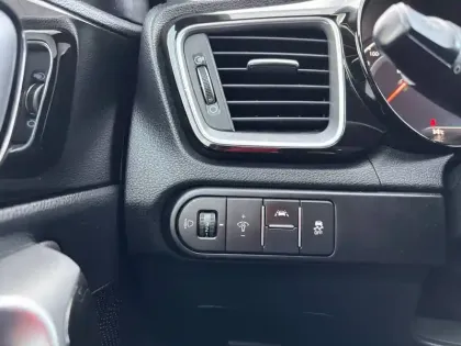 Photo 32 Kia Xceed  1.6l T-GDi 204 ch DCT7 ISG