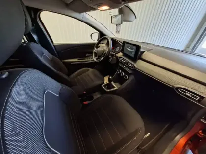 Photo 31 Dacia Jogger  ECO-G 100 7 places