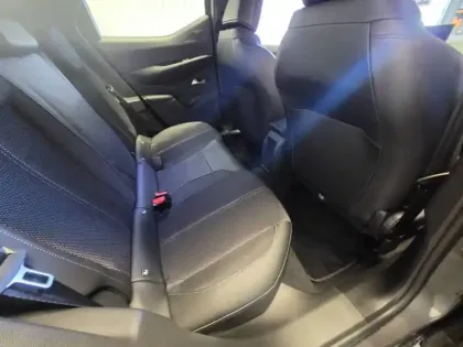 Photo 31 DS DS 3  PureTech 130 EAT8