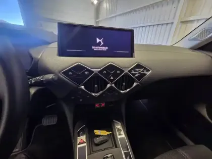 Photo 25 DS DS 3  PureTech 130 EAT8