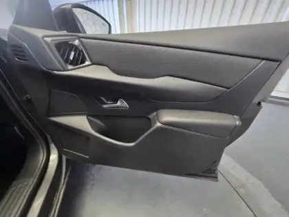 Photo 33 DS DS 3  PureTech 130 EAT8