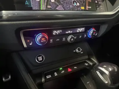 Photo 27 Audi Q3  Sportback 45 TFSIe  245 ch S tronic 6