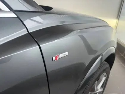 Photo 16 Audi Q3  Sportback 45 TFSIe  245 ch S tronic 6