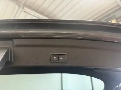 Photo 12 Audi Q3  Sportback 45 TFSIe  245 ch S tronic 6