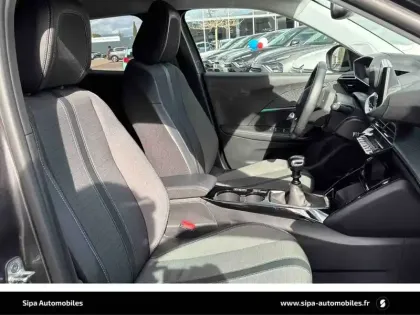 Photo 26 Peugeot 2008  BlueHDi 110 S&S BVM6