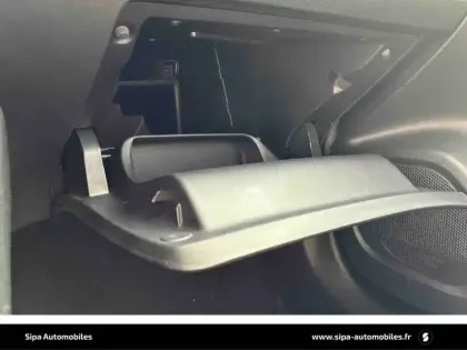 Photo 25 Peugeot 2008  BlueHDi 110 S&S BVM6