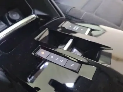 Photo 13 Citroën C4  PureTech 130 S&S EAT8