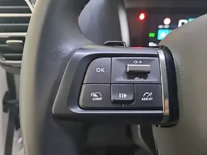 Photo 26 Citroën C4  PureTech 130 S&S EAT8