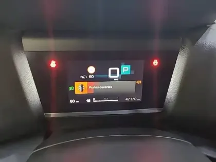 Photo 9 Citroën C4  PureTech 130 S&S EAT8