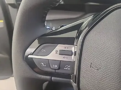 Photo 62 Peugeot 308  SW Hybrid 145 e-DCS6
