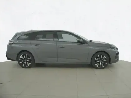Photo 24 Peugeot 308  SW Hybrid 145 e-DCS6
