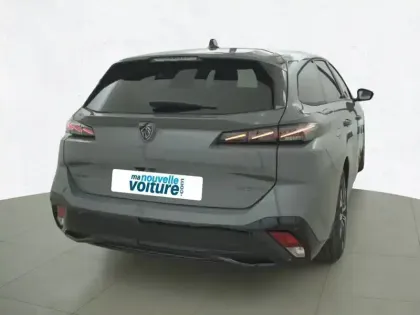 Photo 25 Peugeot 308  SW Hybrid 145 e-DCS6
