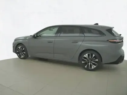 Photo 27 Peugeot 308  SW Hybrid 145 e-DCS6