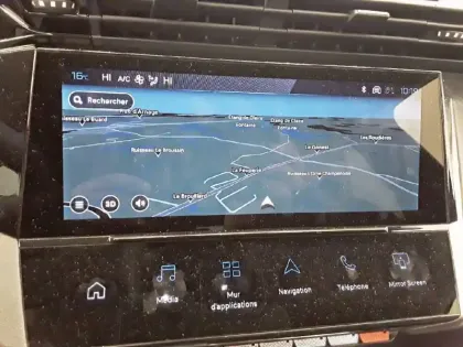 Photo 80 Peugeot 308  SW Hybrid 145 e-DCS6