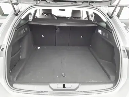 Photo 5 Peugeot 308  SW Hybrid 145 e-DCS6