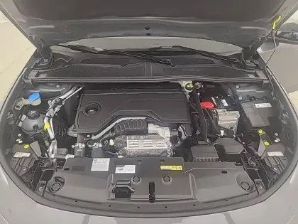 Photo 65 Peugeot 308  SW Hybrid 145 e-DCS6