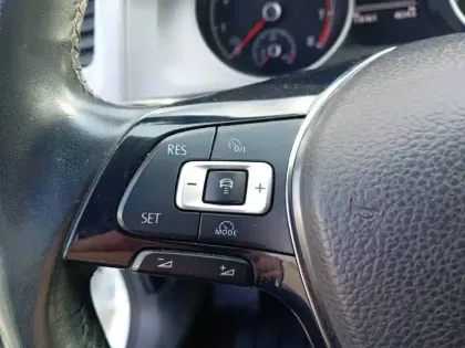 Photo 18 Volkswagen Golf  1.2 TSI 110 BlueMotion Technology