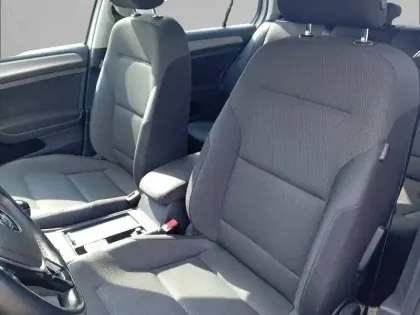 Photo 10 Volkswagen Golf  1.2 TSI 110 BlueMotion Technology