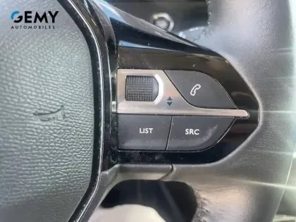 Photo 13 Peugeot 208  Electrique 50 kWh 136ch