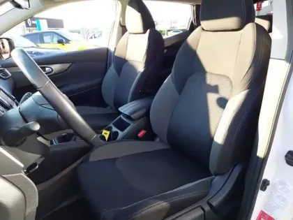 Photo 8 Nissan Qashqai  1.3 DIG-T 160