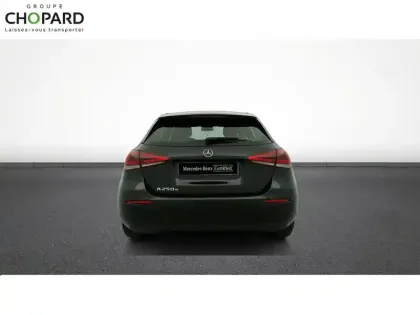 Photo 6 Mercedes Classe A  250 e 8G-DCT