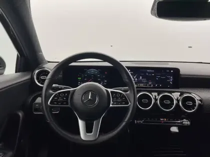 Photo 21 Mercedes Classe A  250 e 8G-DCT