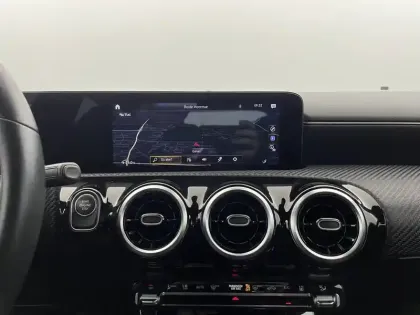 Photo 20 Mercedes Classe A  250 e 8G-DCT