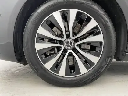 Photo 18 Mercedes Classe A  250 e 8G-DCT