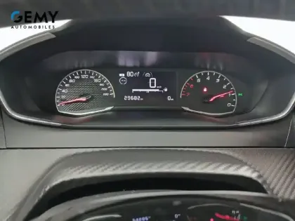 Photo 54 Peugeot 208  PureTech 75 S&S BVM5