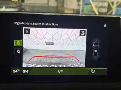 Photo 23 Renault Clio  E-Tech full hybrid 160 ch