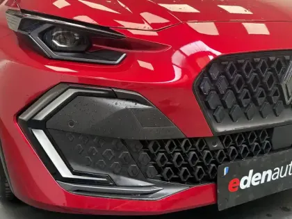 Photo 9 Renault Clio  E-Tech full hybrid 160 ch