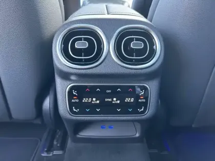 Photo 11 Mercedes Classe GLC GLC 300 e Hybrid EQ 9G-Tronic 4Matic