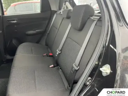Photo 8 Suzuki Swift  1.2 Dualjet Hybrid Auto (CVT)
