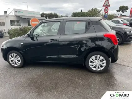 Photo 72 Suzuki Swift  1.2 Dualjet Hybrid Auto (CVT)