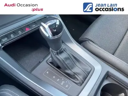 Photo 12 Audi Q3  35 TFSI 150 ch S tronic 7