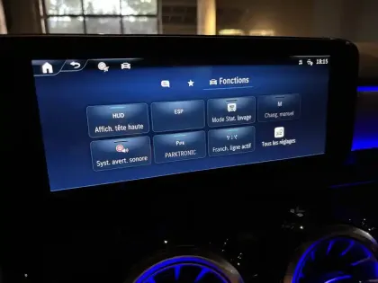 Photo 36 Mercedes Classe A  250 e Hybrid EQ