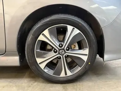 Photo 5 Nissan Leaf  Electrique 40kWh