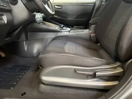 Photo 36 Nissan Leaf  Electrique 40kWh