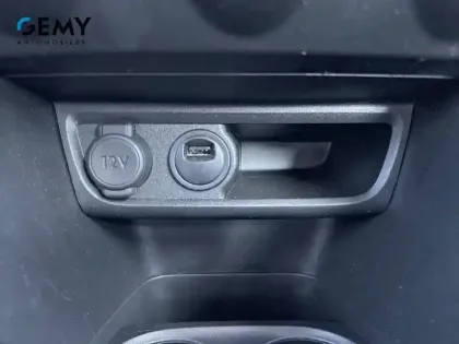 Photo 27 Peugeot 208  PureTech 82ch S&S BVM5