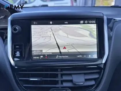 Photo 23 Peugeot 208  PureTech 82ch S&S BVM5