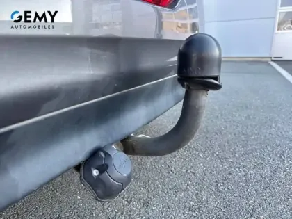 Photo 12 Peugeot 208  PureTech 82ch S&S BVM5