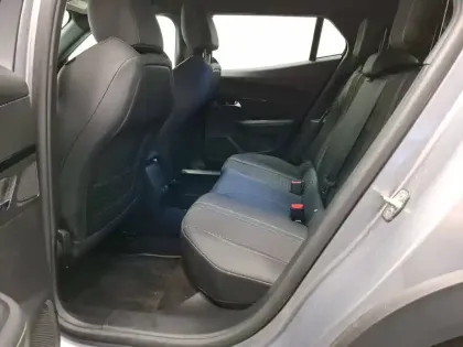 Photo 57 Peugeot 2008  Hybrid 136 e-DCS6