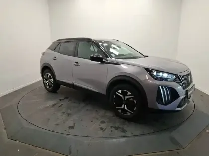 Photo 92 Peugeot 2008  Hybrid 136 e-DCS6
