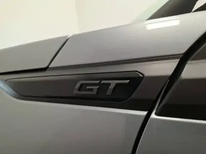 Photo 55 Peugeot 2008  Hybrid 136 e-DCS6