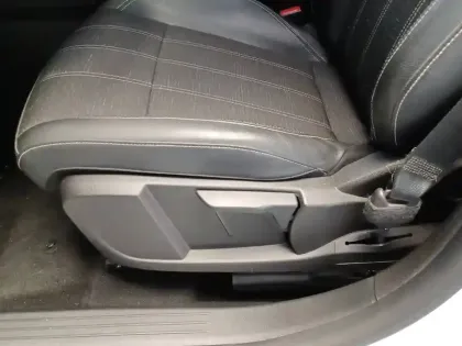 Photo 31 Renault Austral Gén. I (HHN) Ph1 Techno 5