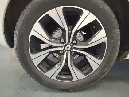 Photo 22 Renault Clio  SCe 65