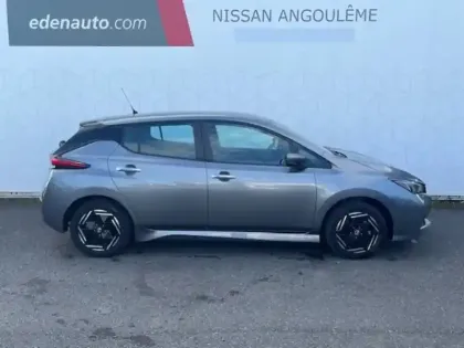 Photo 35 Nissan Leaf  Electrique 40kWh