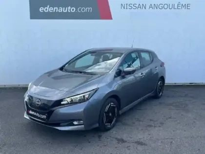 Photo 32 Nissan Leaf  Electrique 40kWh