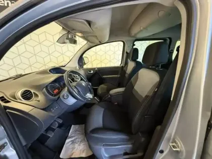 Photo 29 Renault Kangoo  Blue dCi 115